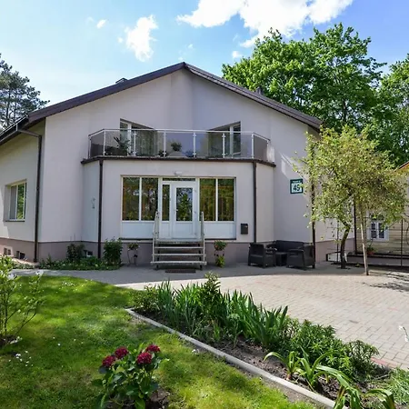 Poilsis Prie Dineikos Parko Gasthof 4*