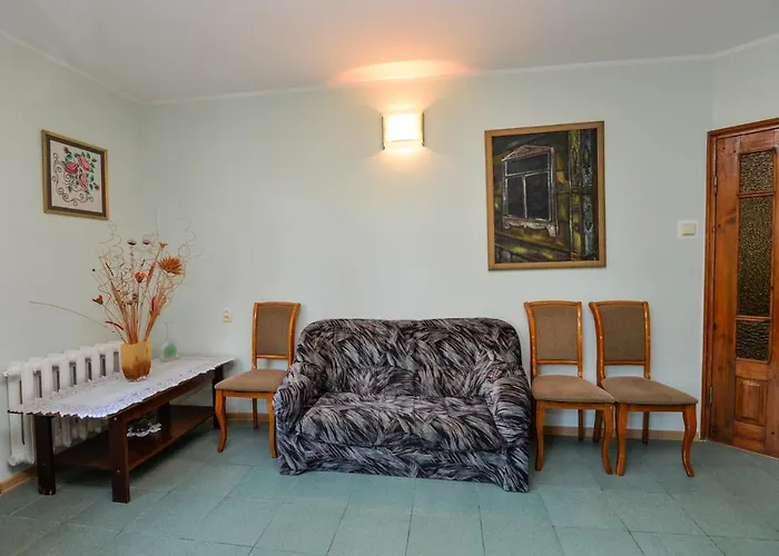 Guest house Poilsis Prie Dineikos Parko 4*