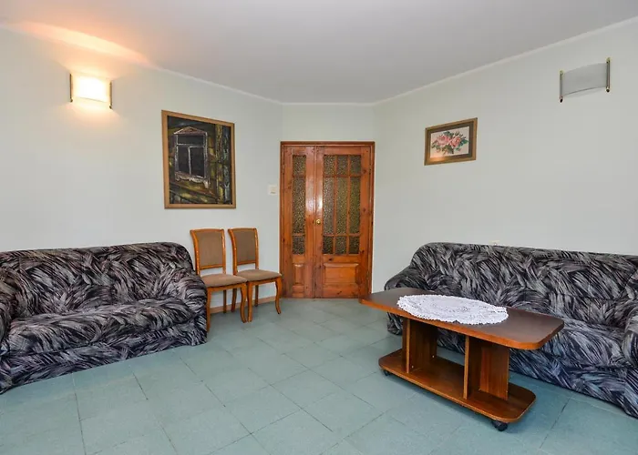 Poilsis Prie Dineikos Parko 4*