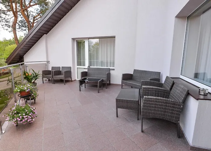 Guest house Poilsis Prie Dineikos Parko 4*